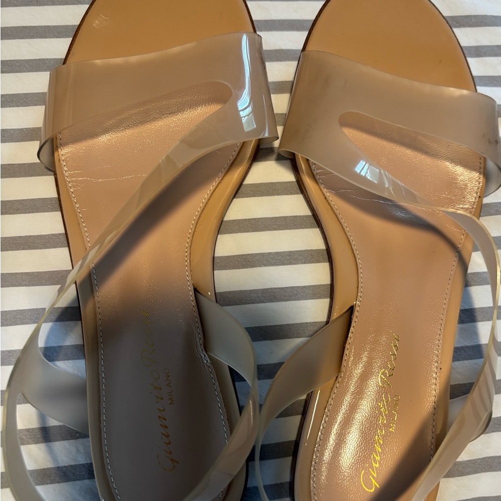 Gianvito Rossi Tan Loafers Elegant Flats